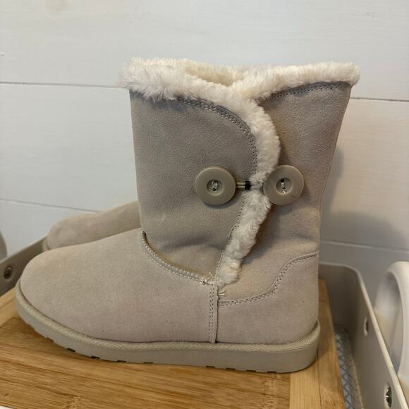 Womens SO boots size 9-shearling style - Picture 1 of 5